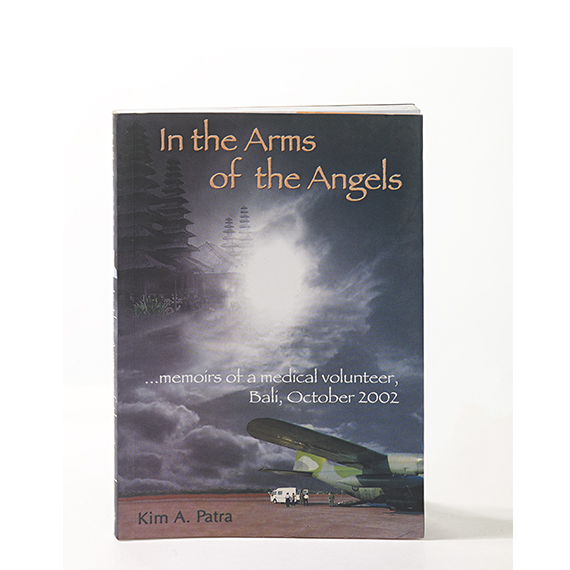 In the Arms of the Angels: Memoirs of a Medical Volunteer